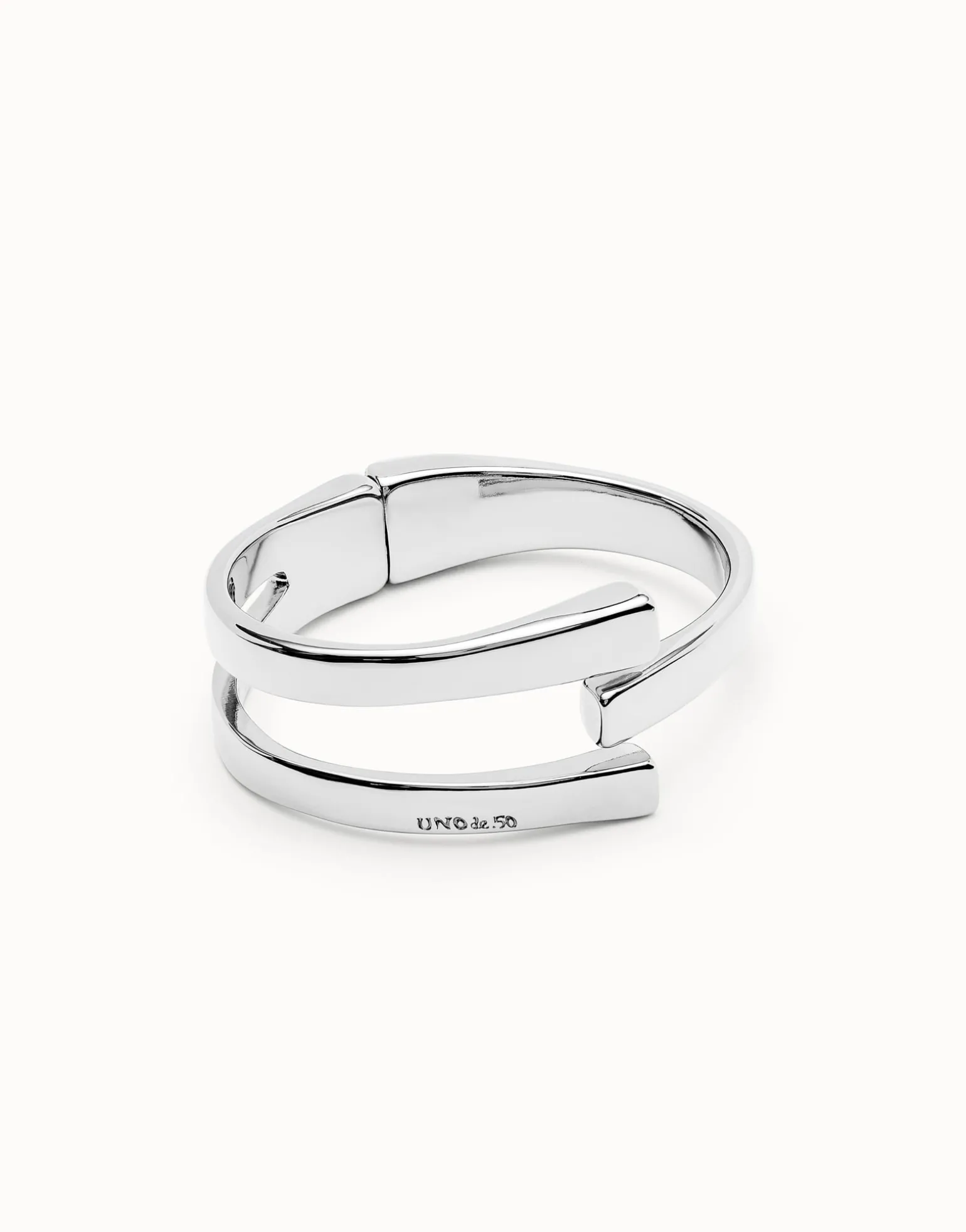 Bangle bracelet