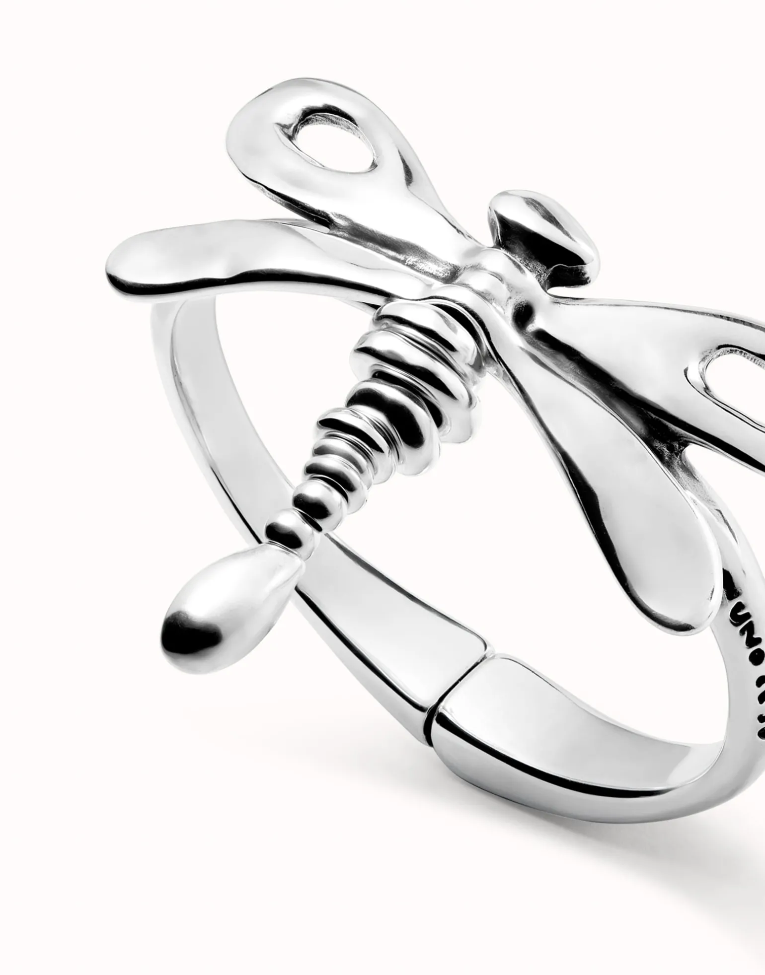 Bangle bracelet with a dragonfly