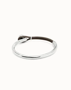 Bangle bracelet with brown leather