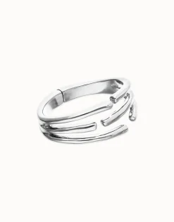 Bangle bracelet with multiple intertwined organic shapes