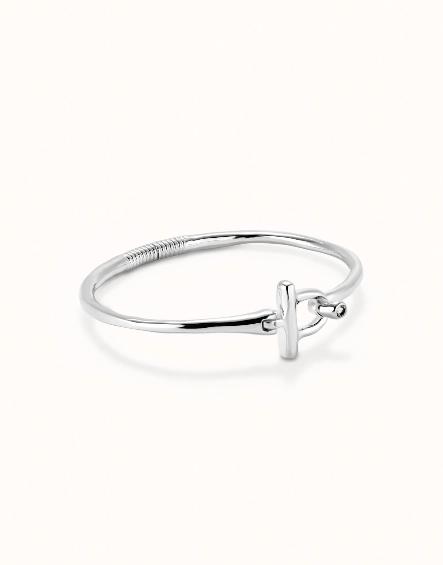 Bangle bracelet with white topaz
