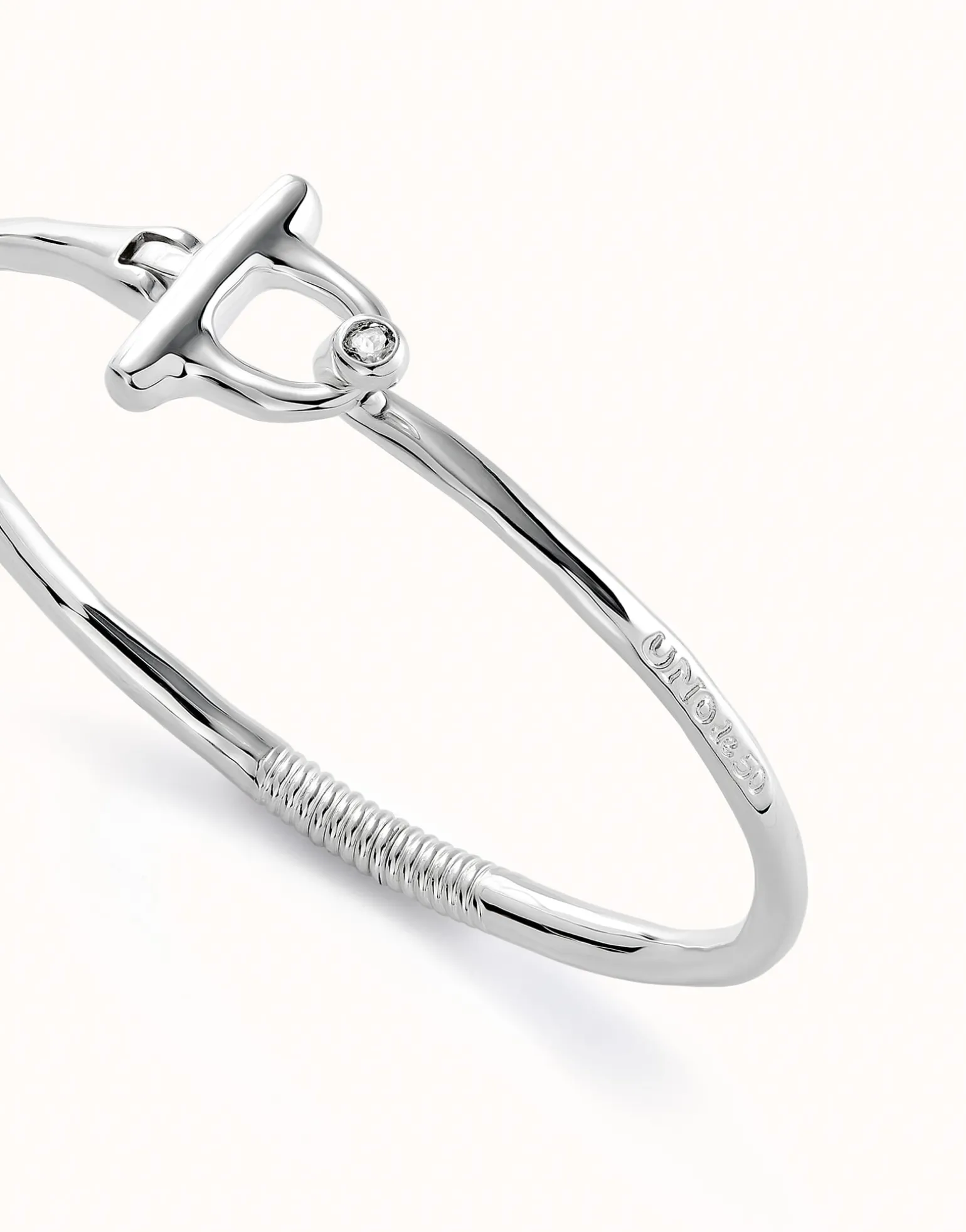 Bangle bracelet with white topaz