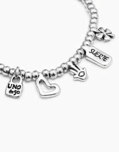 Beaded bracelet with charms