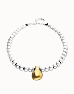 Beaded necklace with medium spheres and a large sphere