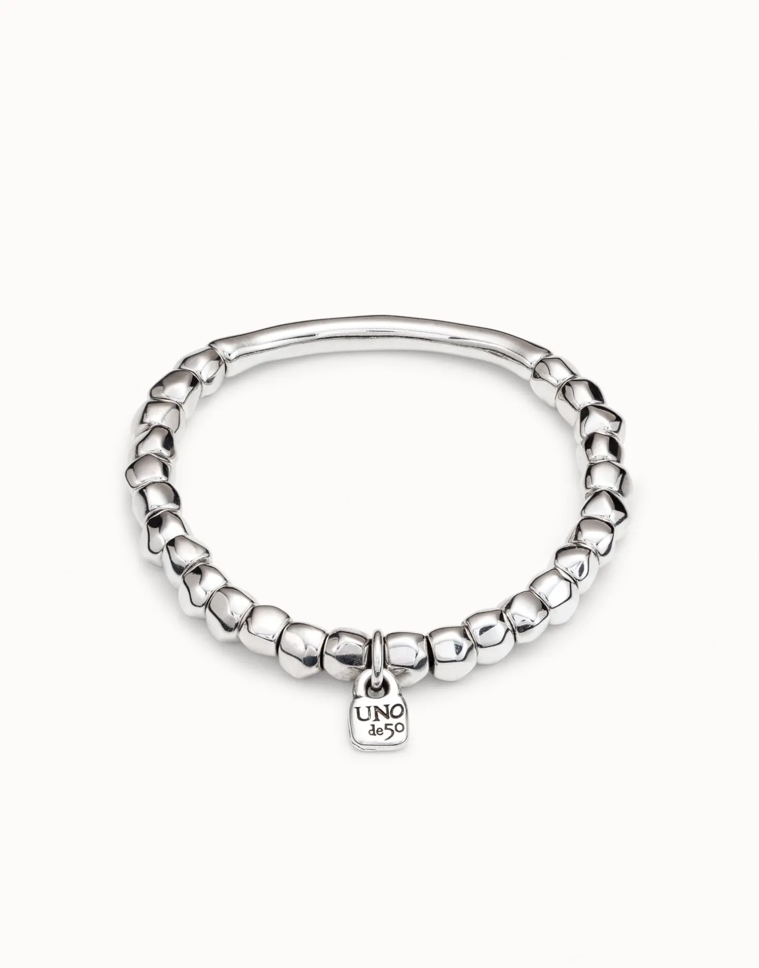 Beaded stretch bracelet with tubular piece
