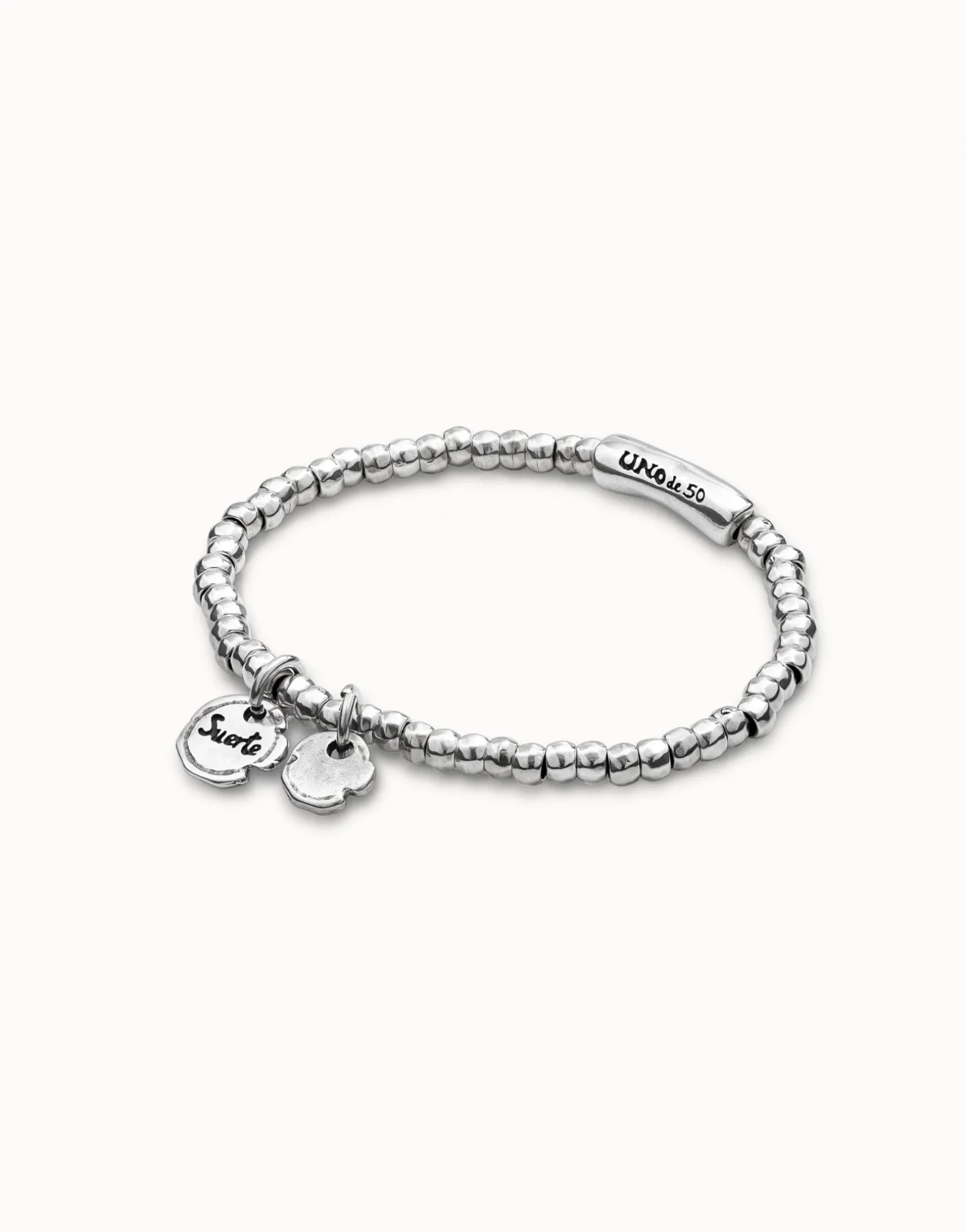 Bracelet with integrated charms
