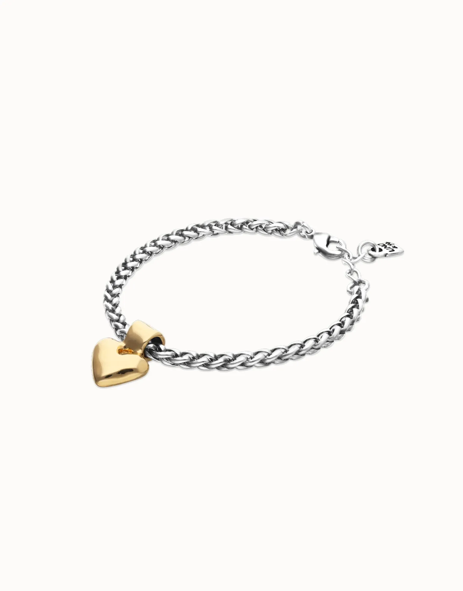 Chain bracelet with small heart detail