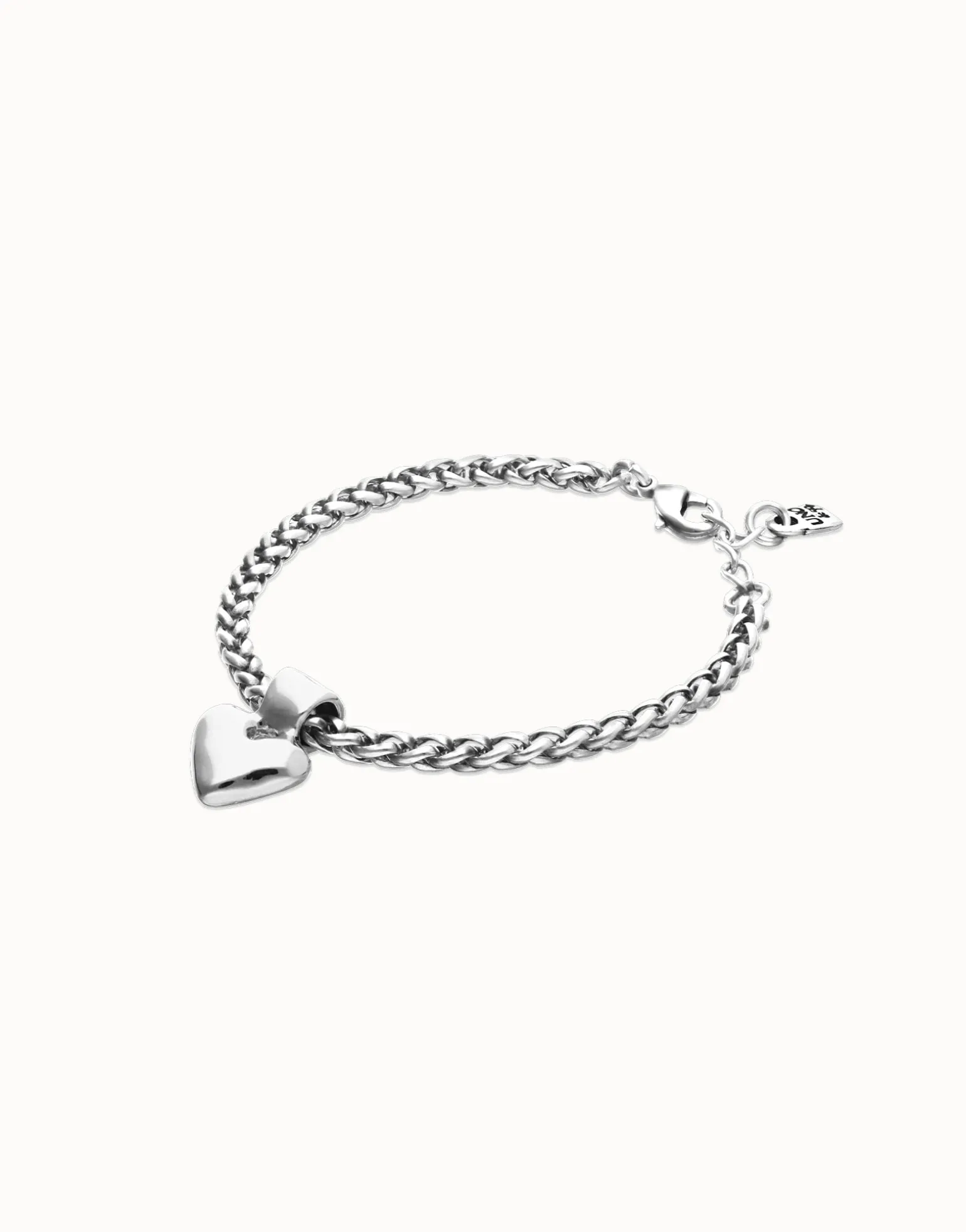 Chain bracelet with small heart detail