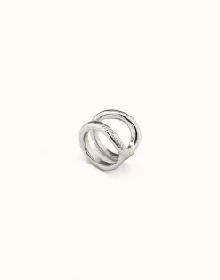 Double curved ring