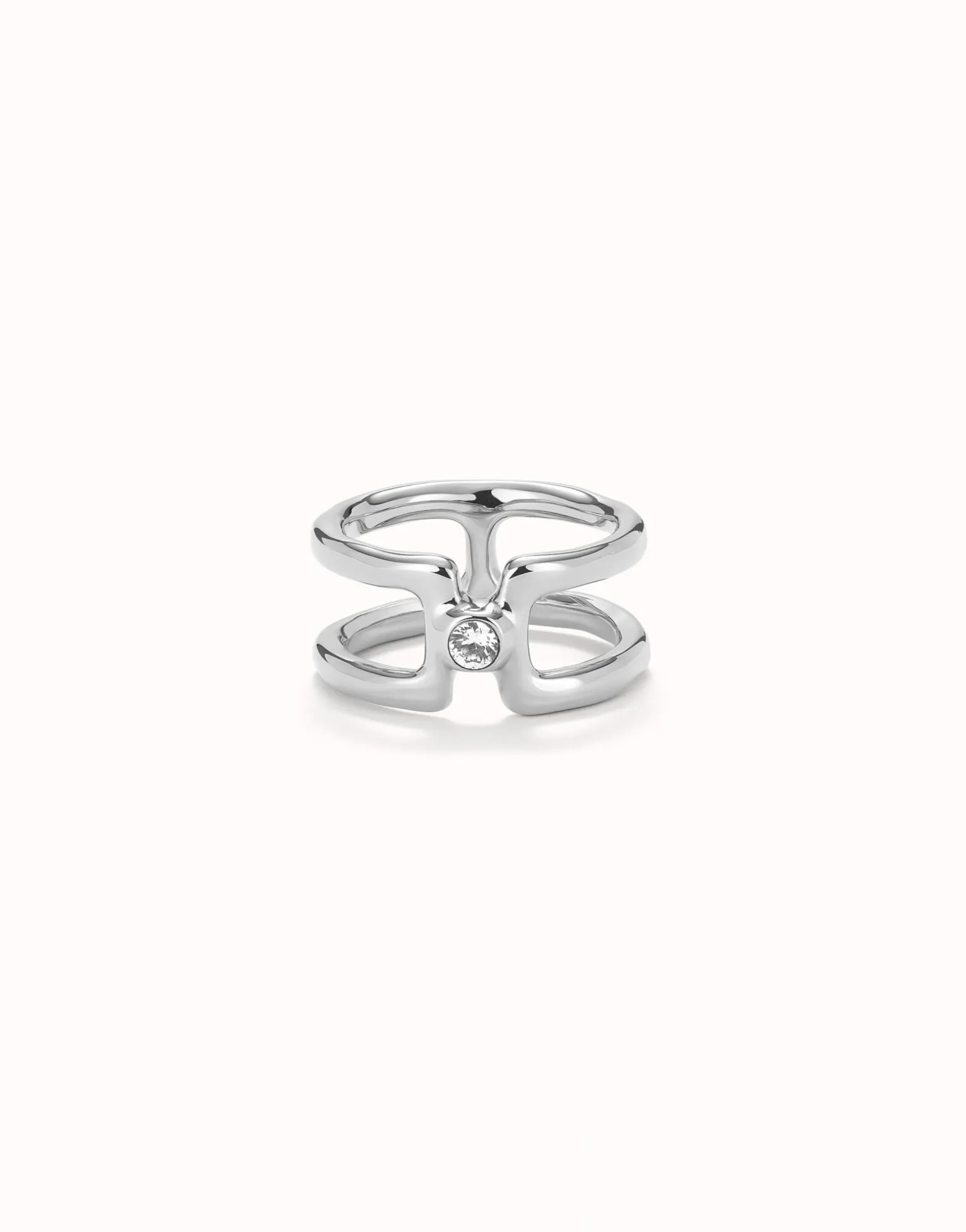 Double ring with white topaz