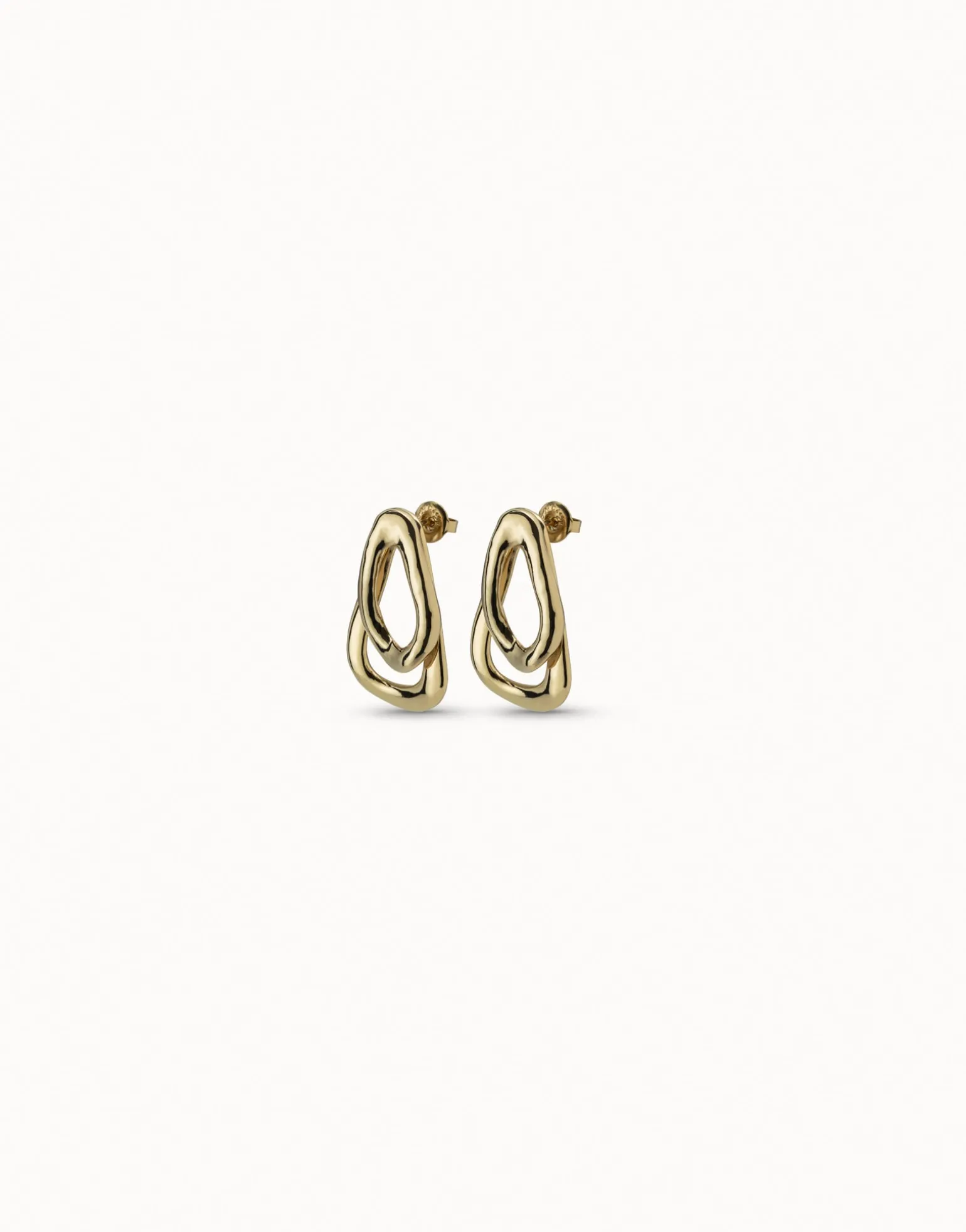 Earrings with 2 overlapping links