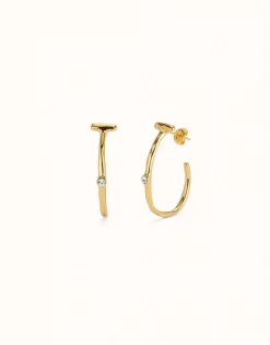 Hoop earrings with white topaz