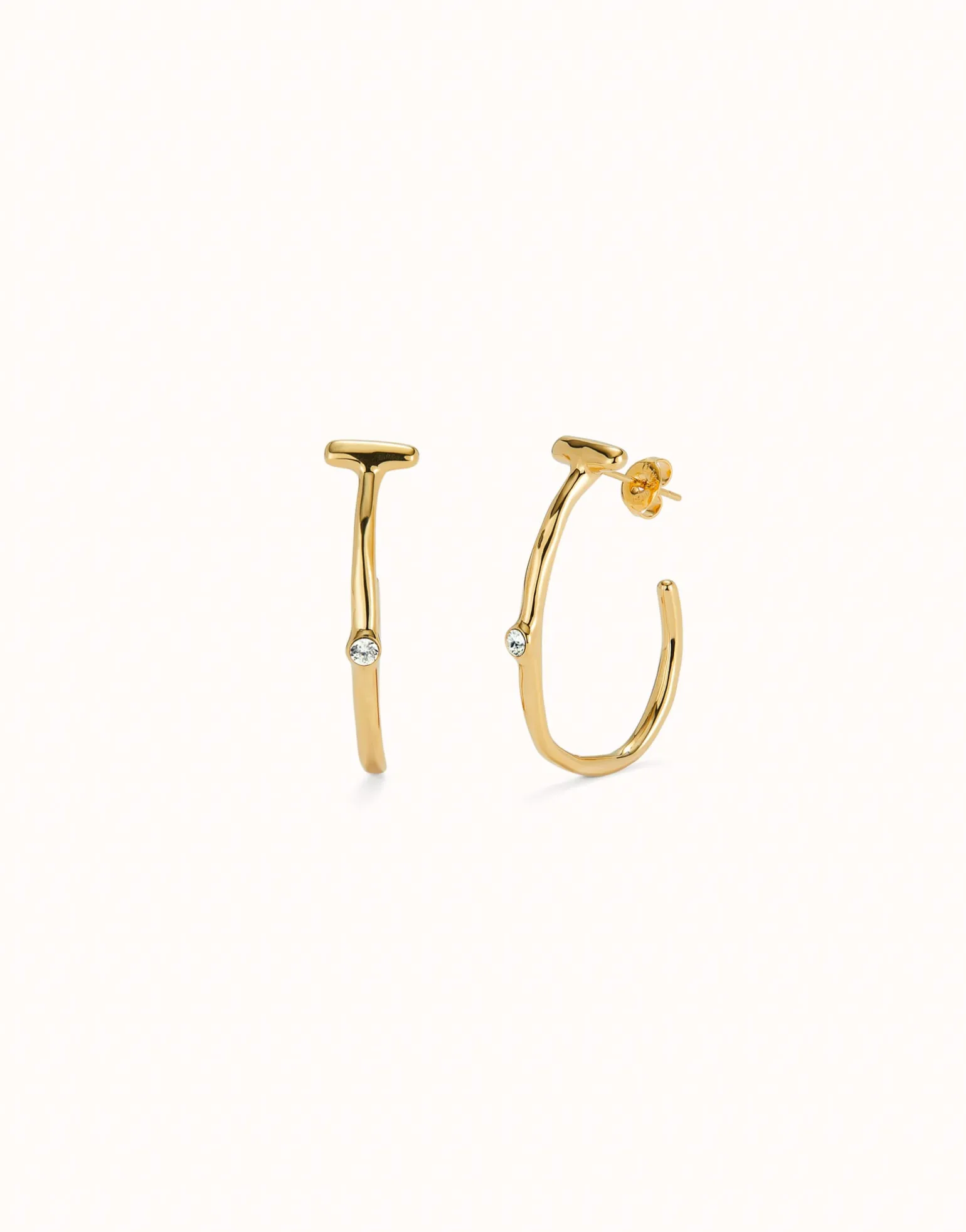 Hoop earrings with white topaz