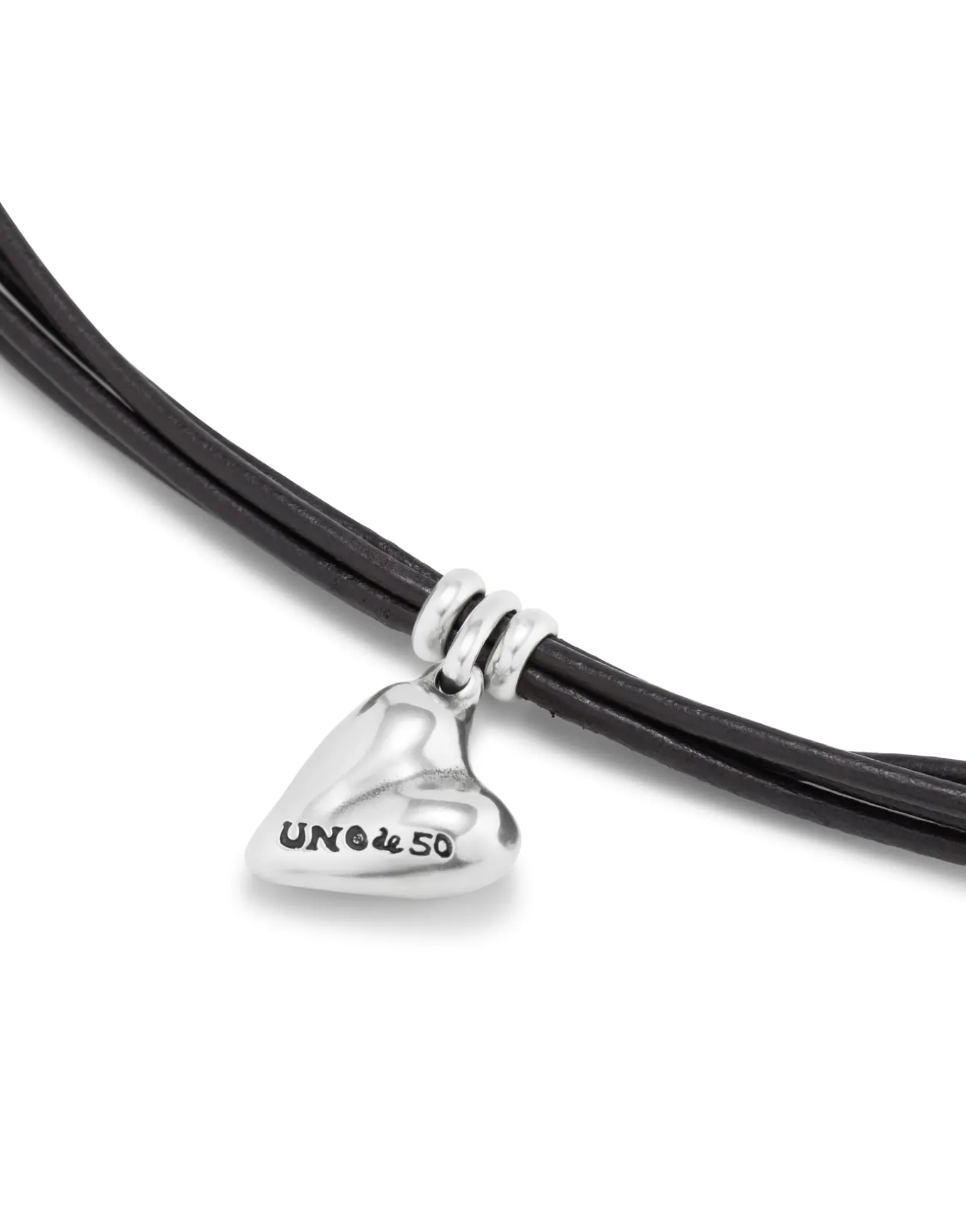 Leather bracelet with a heart charm
