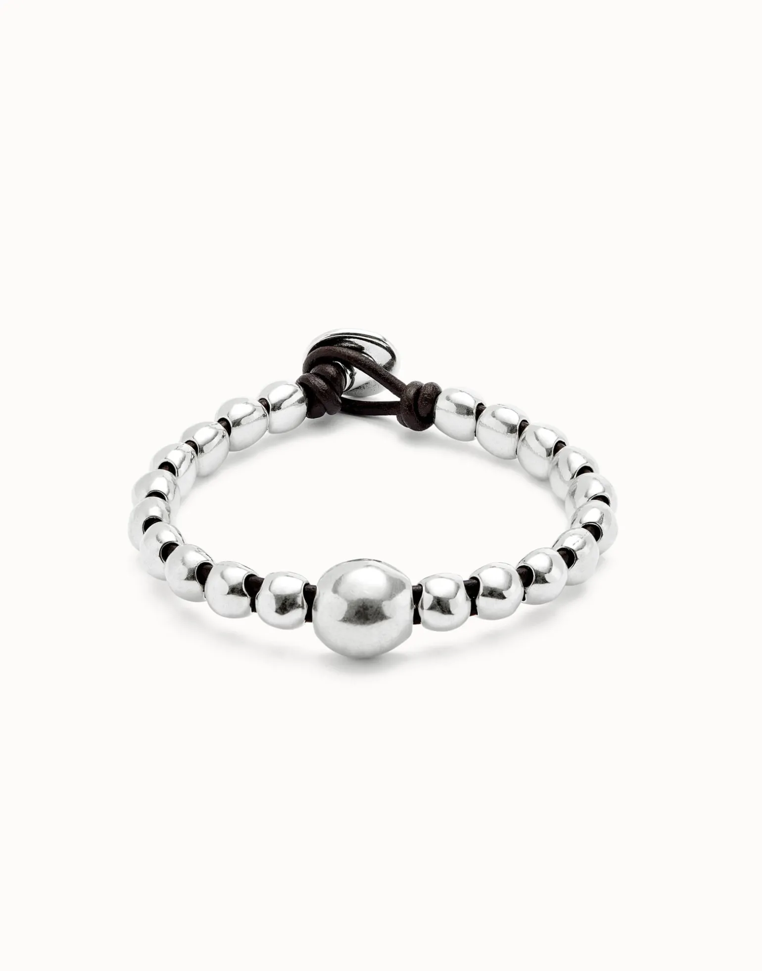 Leather bracelet with a large bead