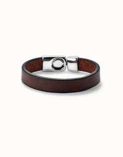 Leather bracelet with clasp