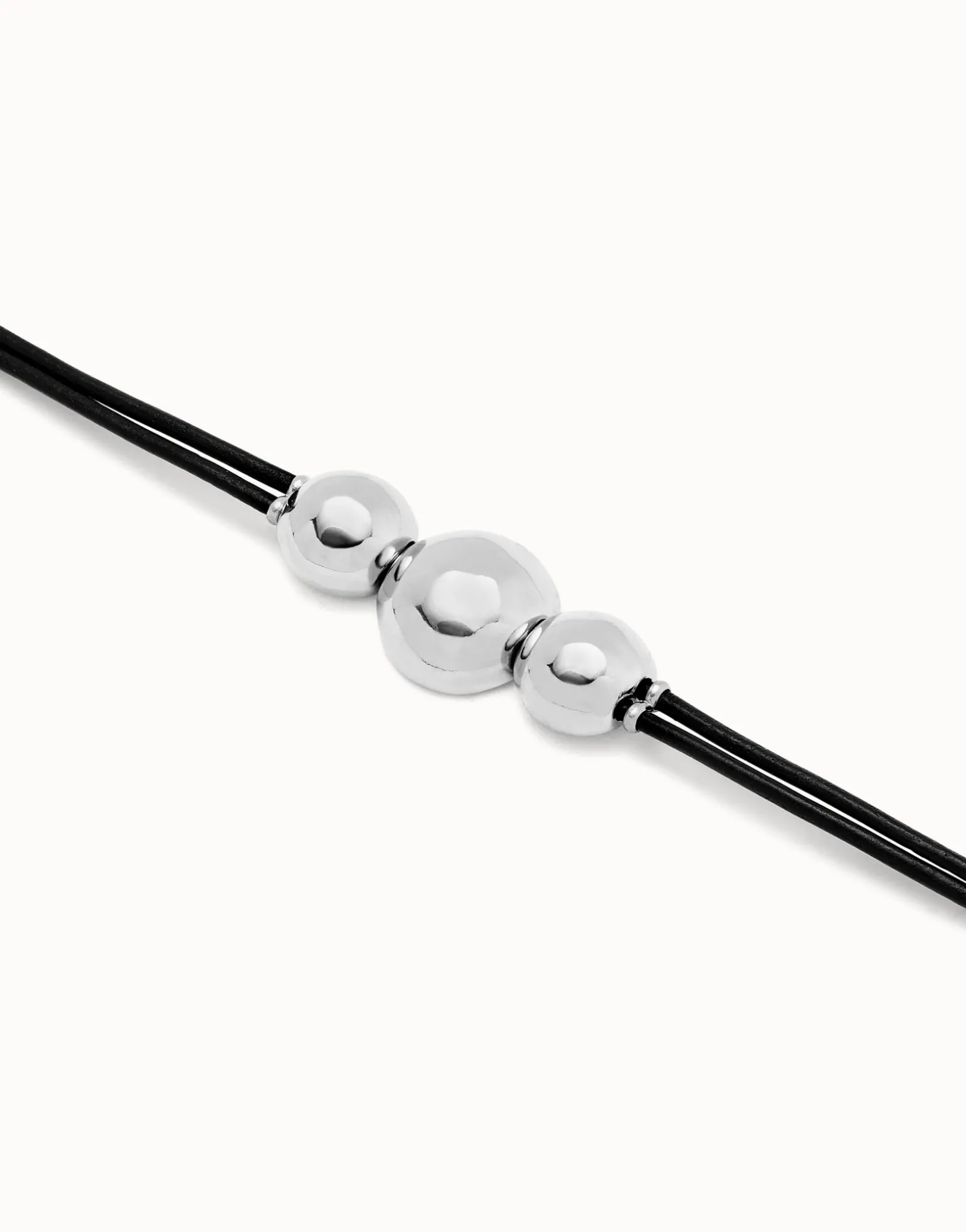 Leather bracelet with three large beads