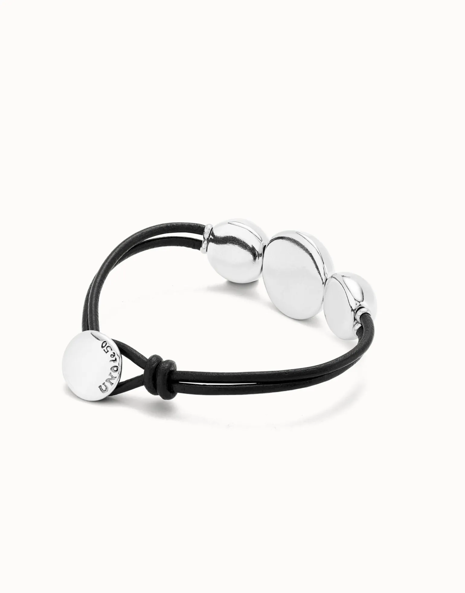 Leather bracelet with three large beads