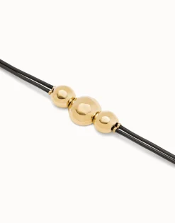 Leather bracelet with three large beads