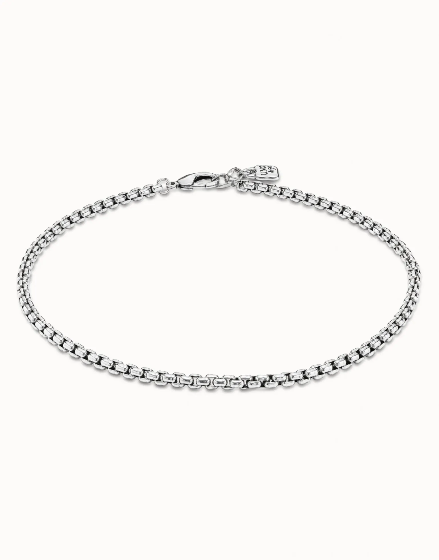 Link chain necklace