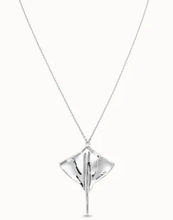 Long chain pendant necklace with manta ray