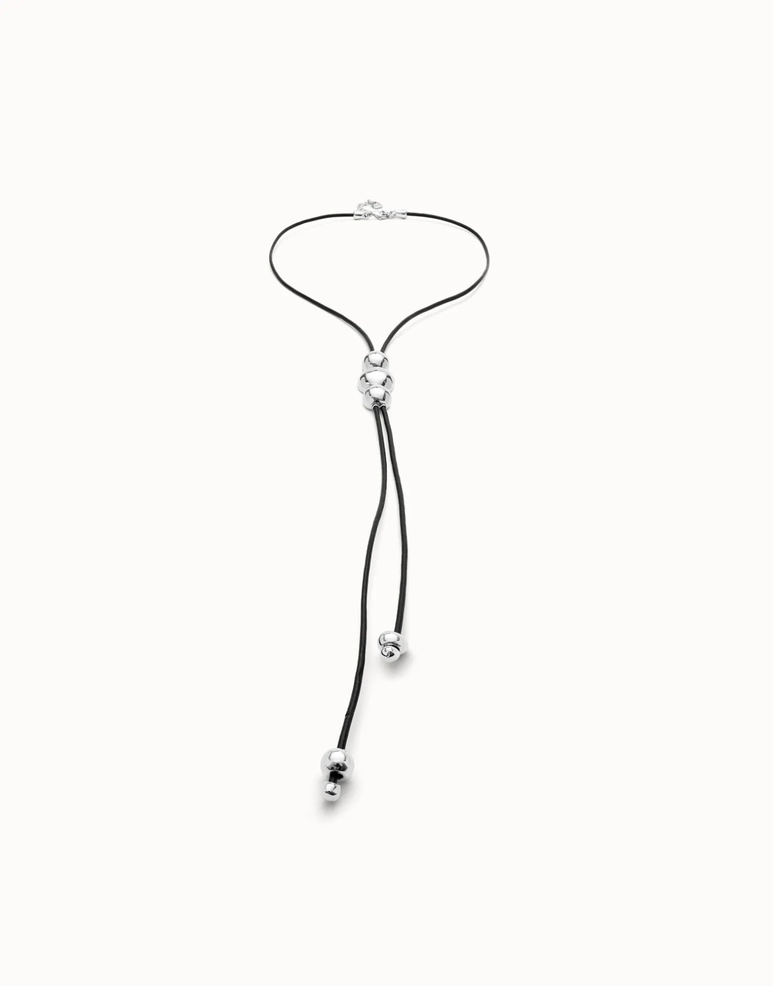 Long leather necklace with three central beads