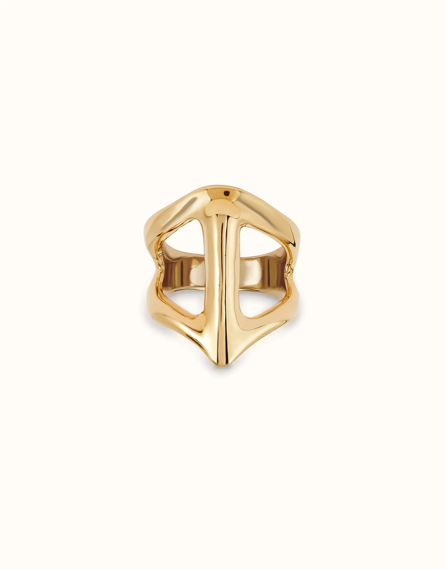 Manta ray-shaped ring