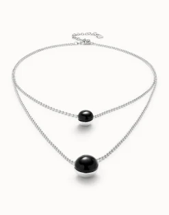 Multi-layer pendant link necklace with black murano glass