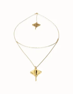 Multi strand chain necklace with manta ray