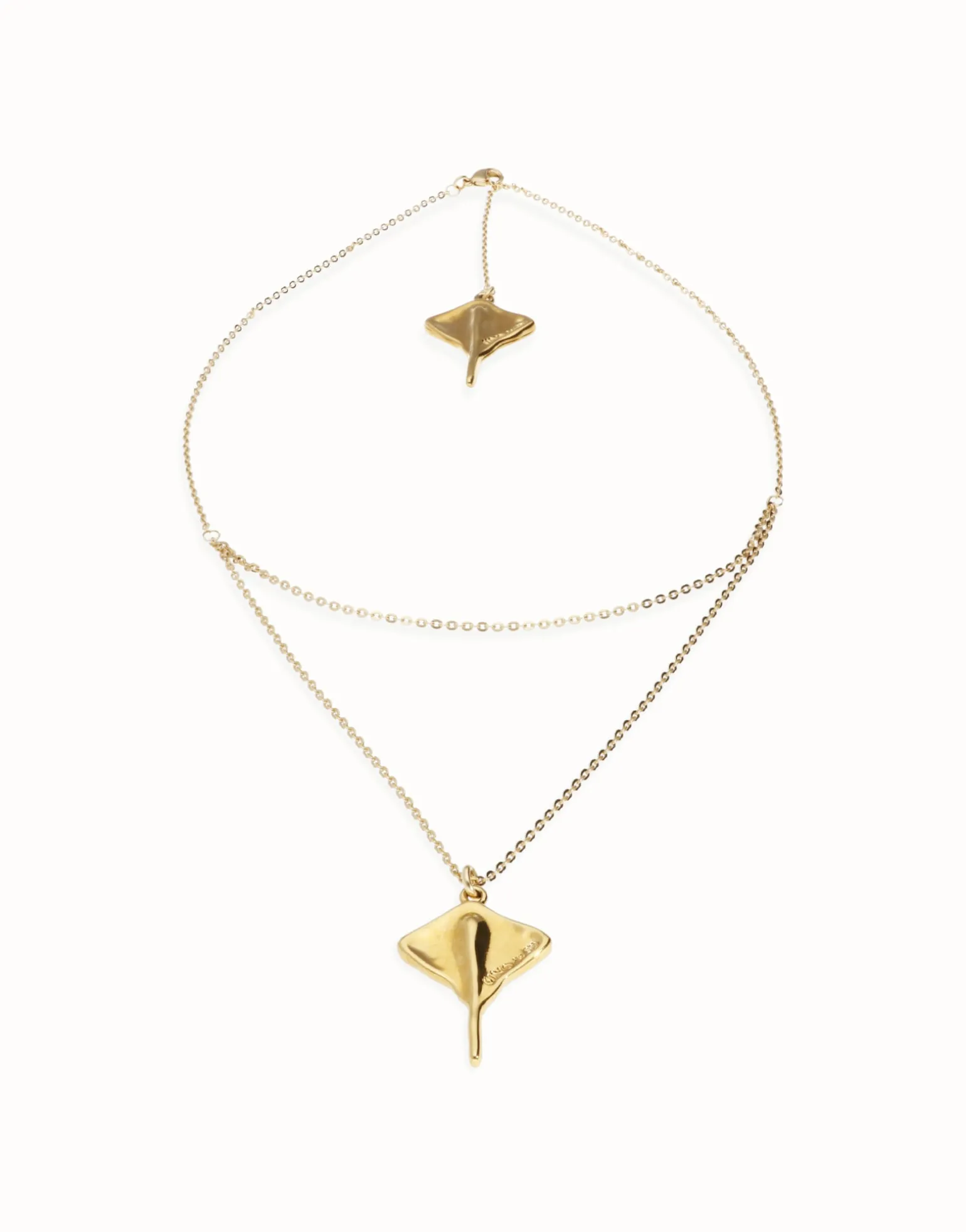 Multi strand chain necklace with manta ray