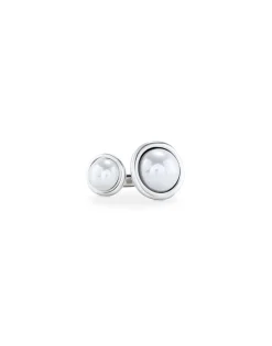 Ring with pearls