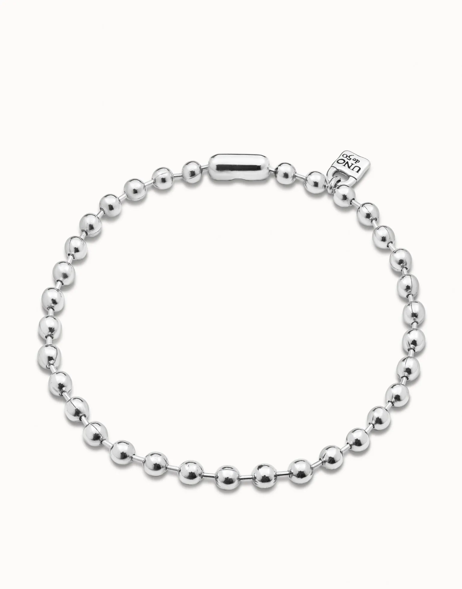 Short beaded necklace with padlock