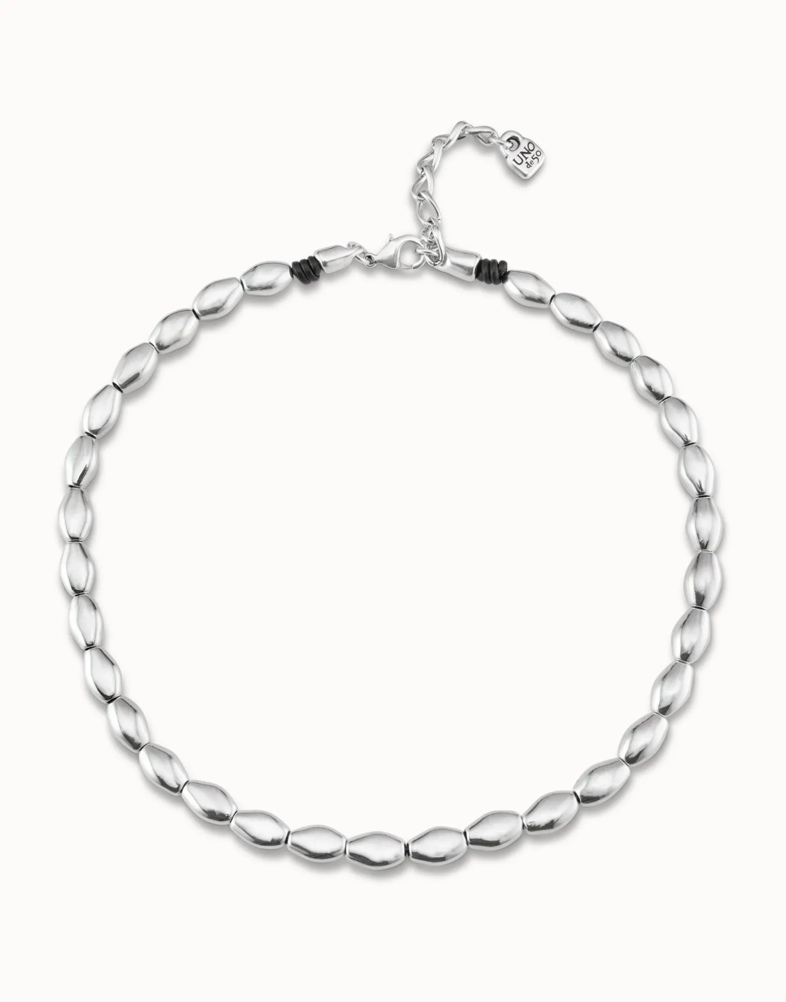 Short bead shape link necklace