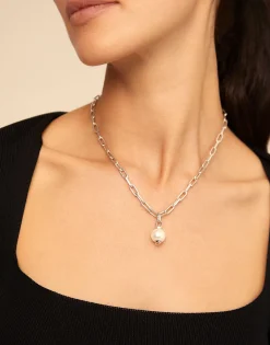 Short link chain charm necklace