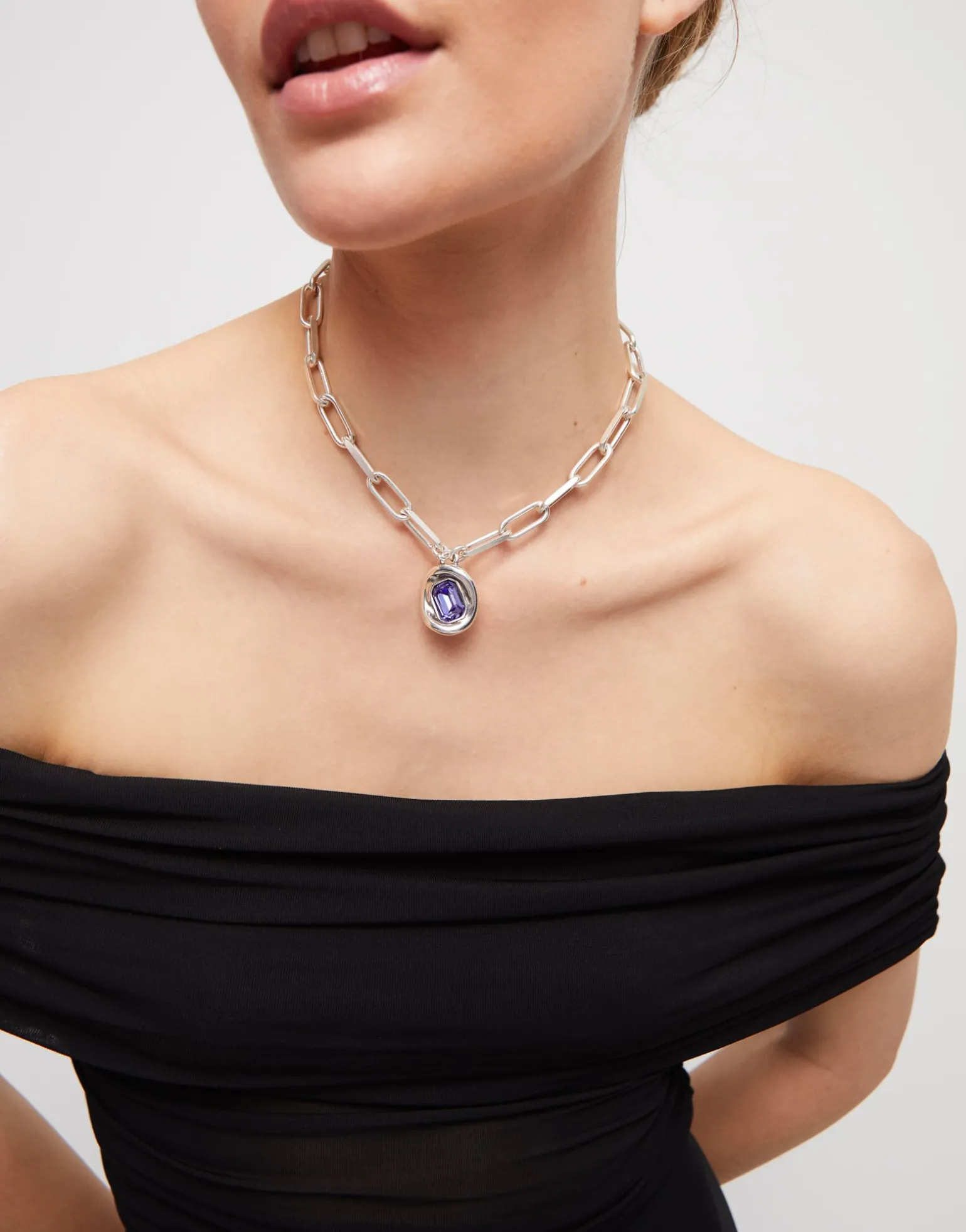 Short link chain pendant necklace purple crystal