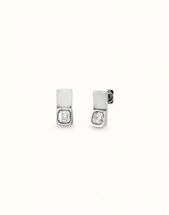 Stud earrings with white crystal